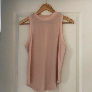 Athleta sleeveless shirt
